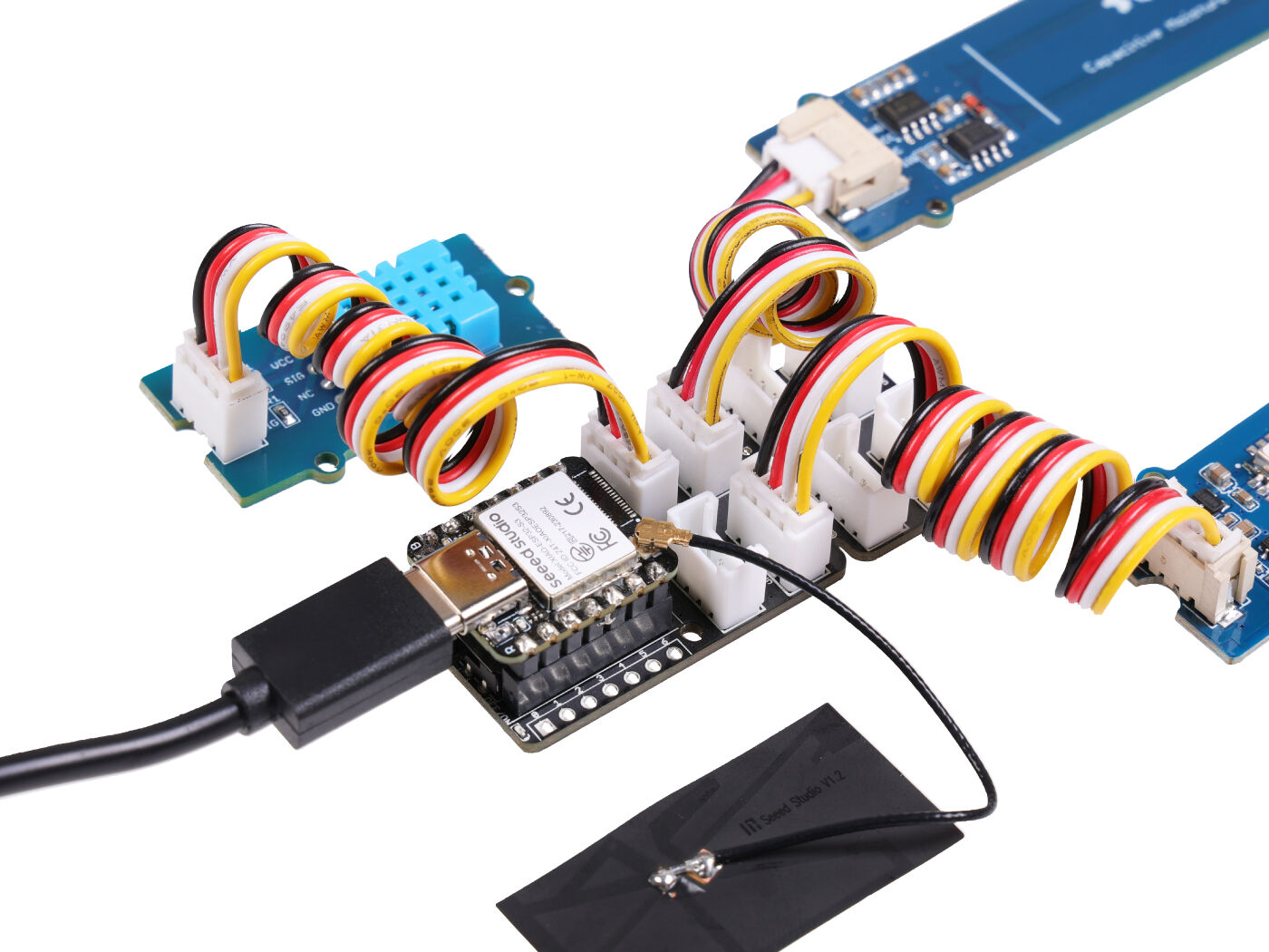 SenseCAP LoRaWAN Starter Kit-EU868-suitable for LoRaWAN beginners, providing a comprehensive learning and hands-on experience connected hardware additional product view
