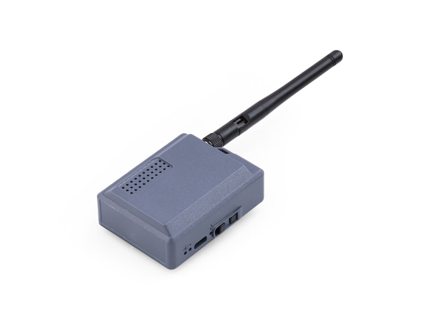 Wio Tracker L1 Pro for MeshCore connected hardware additional product view