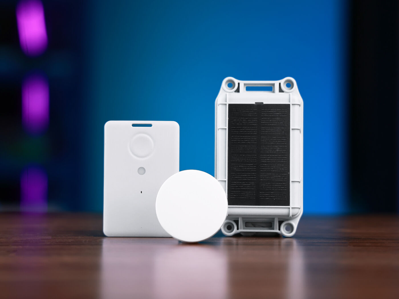 SenseCAP BC03 Indoor Bluetooth Beacon for Tracker connected hardware additional product view