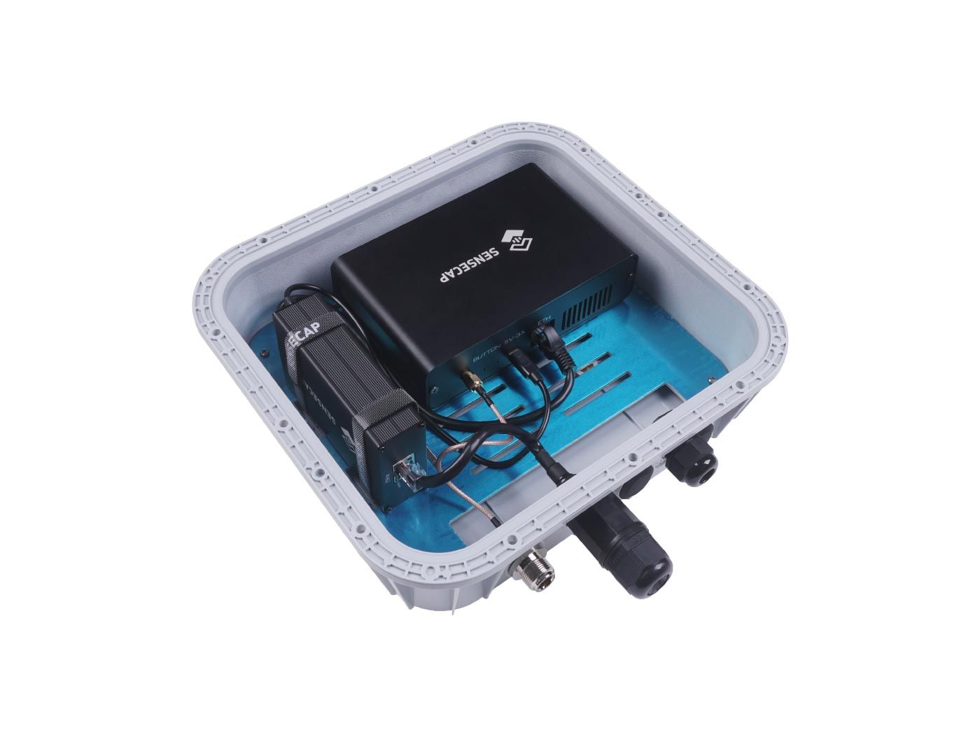 SenseCAP M1/M2 IP66 Waterproof Enclosure connected hardware additional product view