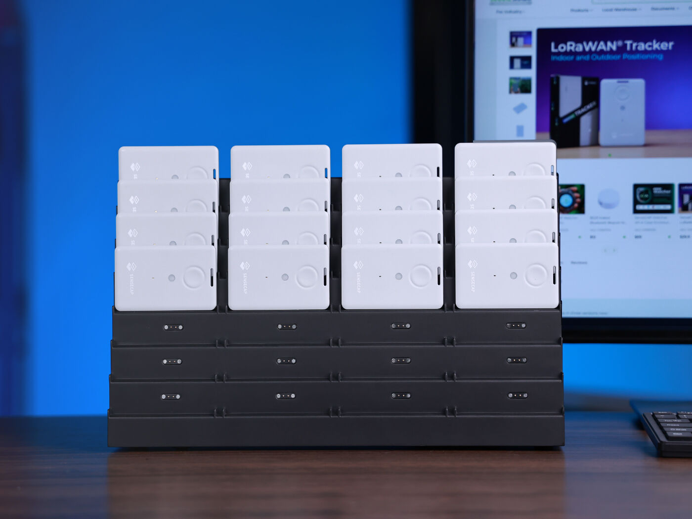 Card Tracker T1000-A&B Charger Station connected hardware additional product view